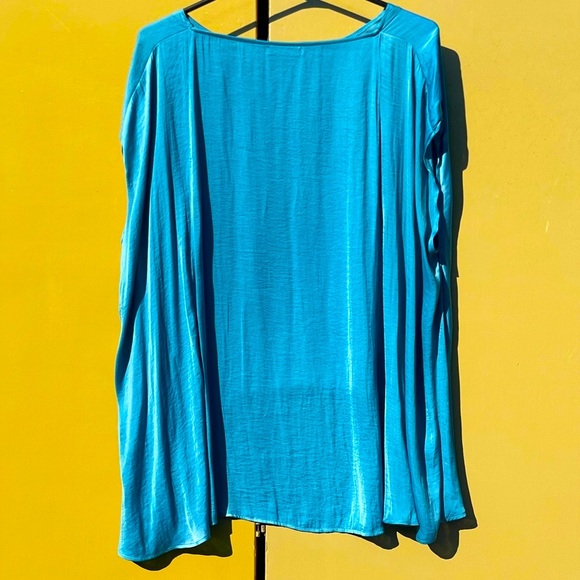 Silk Ruti Blouse - Picture 2 of 4